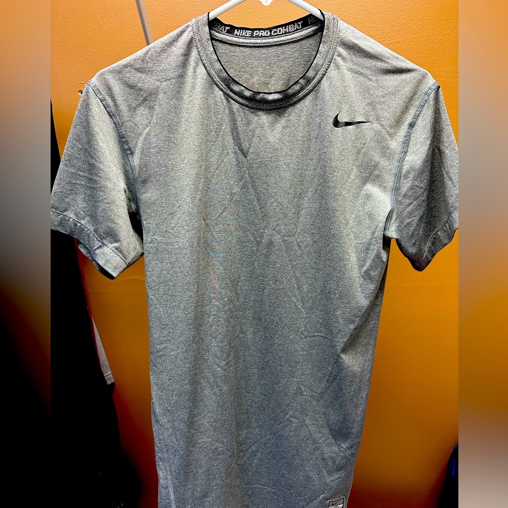 Nike Pro Combat shirt, grey, youth large
